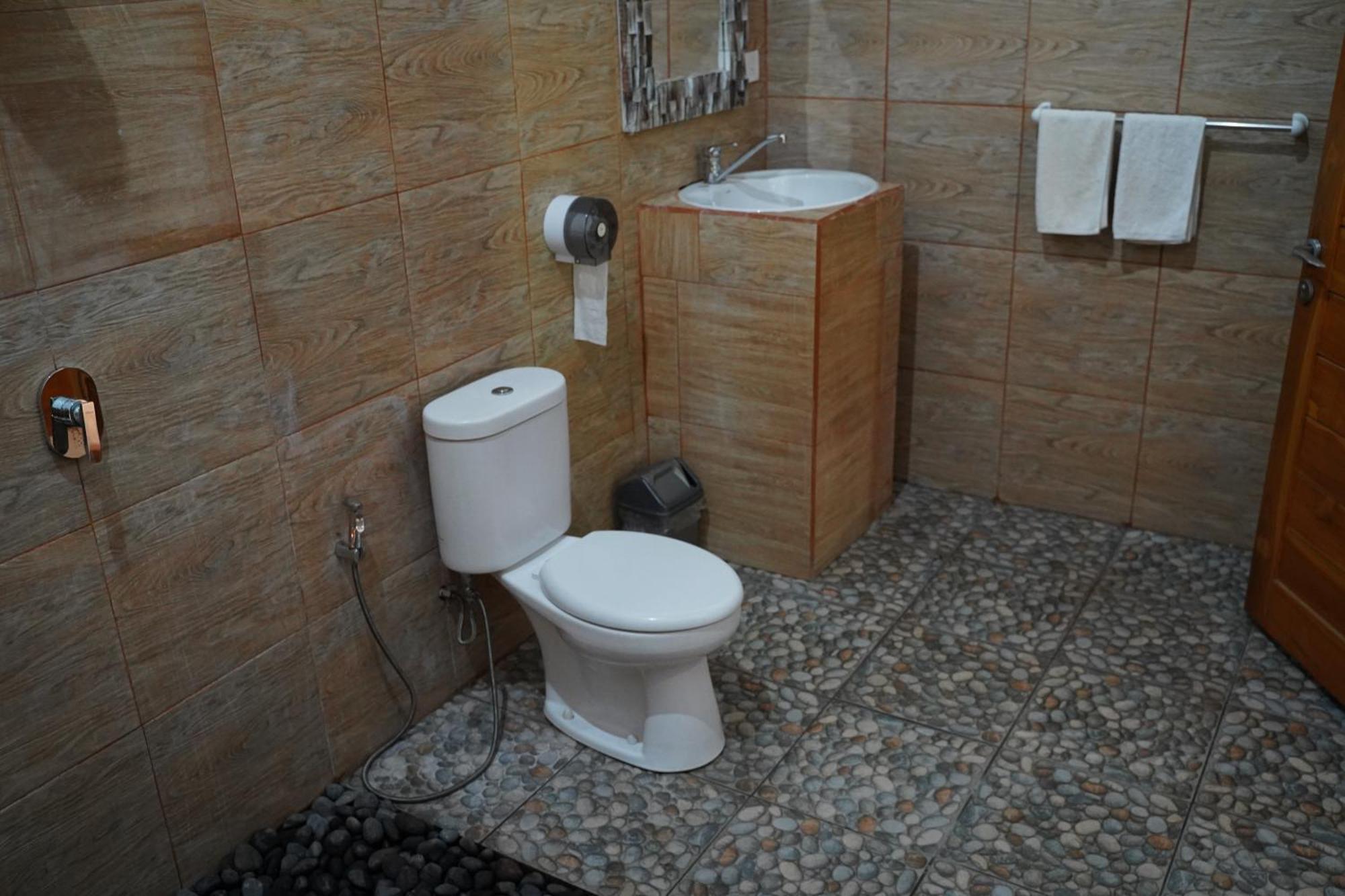 Wahyu Masari Homestay Sakti エクステリア 写真